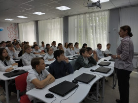 Обучающиеся  школы посмотрели документальный фильм «Герои нашего времени» об участниках СВО из Тамбовской области.
